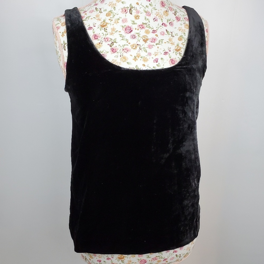 J.CREW WOMENS BLACK VELVET TOP. SIZE/2,style/J4925